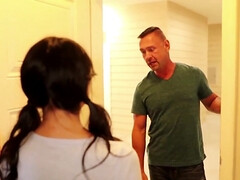 Grosser schwanz, Grosse titten, Blasen, Braunhaarige, Schwanz, Hardcore, Zierlich, Jungendliche (18+)