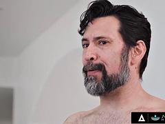 Blasen, Handjob, Lecken, Massage, Öl, Realität