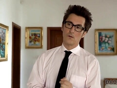 Attrapée, Papa, Européenne, Hd, Léchez, Chatte, Rasée, Adolescente