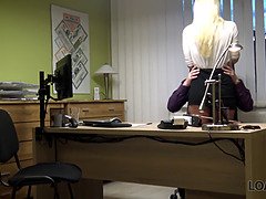 Schönheit, Vollbusig, Schwanz, Handjob, Hd, Mutti, Ablutschen, Titten