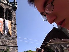 Vriendje, Bruinharig, Gevangen, Oudere vrouw, Aftrekken, Moeder, Stiefmoeder, Zuigen