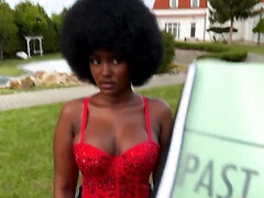 Culo grande, Verga grande, Negro, Mamada, Pareja, Al aire libre, Pov, Tetas