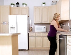 Madura, Corrida, Fetiche, Sexo duro, Lamidas, Madres para coger, Coño, Trio