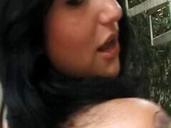 Anal, Gros seins, Brunette brune, Éjaculation interne, Tir de sperme, Doigter, Hard, Lingerie