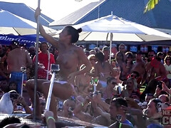 Enthousiasteling, Kont, Strand, Mooi, Natuurlijk, Feest, Tiener, Tieten likken