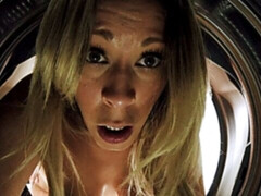 Arsch, Grosser arsch, Blondine, Blasen, Hundestellung, Handjob, Milf, Entkleiden