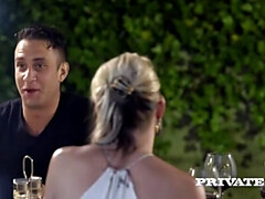 デカチン, デカパイ, 顔射, ドイツ人, Hd, 下着, 淫乱熟女, 三人