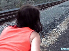 Enthousiasteling, Pijpbeurt, Sperma shot, Hd, Orgasme, Realiteit, Schreeuwen, Trein