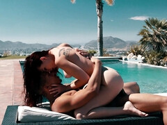 Pijpbeurt, Bruinharig, Sperma shot, Hardcore, Hd, Interraciaal, Natuurlijke tieten, Kut duiken