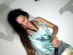 Masturbatie, Buiten, Openbaar, Speelgoed