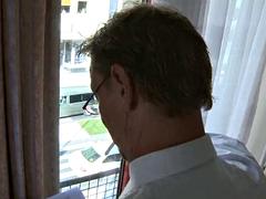 Enthousiasteling, Grote mammen, Blond, Stel, Hardcore, Ondergoed, Secretaresse, Tieten likken