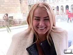 Mamada, Masaje, Público, Tatuaje