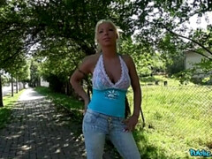 Amateur, Gros seins, Sucer une bite, Tromperie, En levrette, Faciale, De plein air, Pov