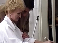 Pijpbeurt, Lul, Extreem, Hardcore, Moeder die ik wil neuken, Stiefmoeder, Kousen, Oud