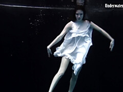 素人, Hd, 自然山雀, ヌード, ヌーディスト, 公共, ティーン, 水中