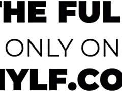 Gros cul, Brunette brune, Branlette thaïlandaise, Seins naturels, Pov, Réalité, Douche, Nénés