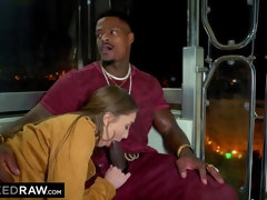 Grote lul, Zwart, Pijpbeurt, Bruinharig, Hardcore, Interraciaal, Ondergoed, Tiener