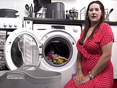 Cuarto de baño, Mamada, Británico, Hembra, Masturbación, Mamá, Chupando, Tabú