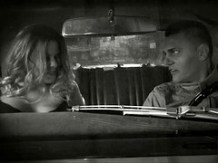 Deborah Bite se prend une bonne bite