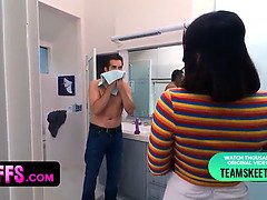 69, Gros cul, Poilue, Hard, Hd, Orgie, Adolescente, Jouets