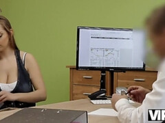 18, 面接, カップル, チェコ, Hd, 巨大, お金, ティーン