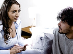 Chambre à dormir, Gros cul, Grosse bite, Sucer une bite, Brunette brune, En levrette, Maigrichonne, Adolescente