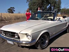 Amateur, Lamer culo, Morena, Penetracion con dedos, Lesbiana, Masturbación, Al aire libre, Adolescente