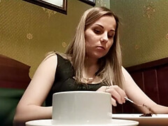 Leie, Blondine, Geschnappt, Spassig, Öffentlich, Russisch, Spielzeuge, Vibrator