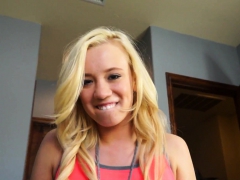 Blonde, Sucer une bite, Branlette thaïlandaise, Hard, Hd, Réalité