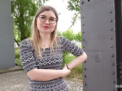 18 jaar, Enthousiasteling, Sperma shot, 1 man 2 vrouwen, Duits, Gezichtspunt, Openbaar, Tiener