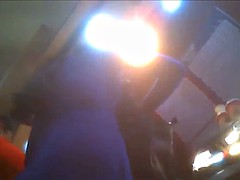 メキシコ人, スカートのぞき