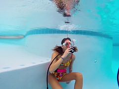 Красотки, Большие сиськи, Брюнетки, Бассейн, Русские, Соло, Молоденькие, Под водой