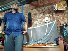 Amateur, Culo grande, Hermano, Casero, Ama de casa, Indio, Besar, Cocina