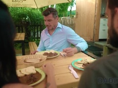 Большой член, Брюнетки, Измена, Папочка, Европейки, В первый раз, Подружка, Бритые