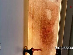 Grosser arsch, Hd, Mutti, Natürlichen titten, Nackt, Dusche, Stiefmutter, Entkleiden