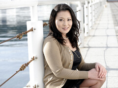 Busty Japanese nympho sucking him before cowgirl banging