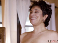 Lieveling, Grote lul, Grote mammen, Pijpbeurt, Rondborstig, Diep in de keel, Erotisch, Vriendin