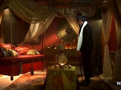 Culo grande, Morena, Tetona, Fetiche, Peludo, Natural, Pezones, Tatuaje