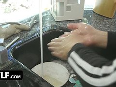 Grosse titten, Braunhaarige, Frau frau mann, Handjob, Hardcore, Hd, Schwestern, Flotter dreier