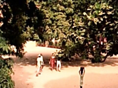 Joy en Afrique (Joy In Africa)Interracial Sex