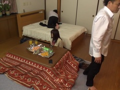 https://bit.ly/342RdrO Secretly mischief on the unprotected lower body in the kotatsu! A girl who seems to be an adult has people around her, so she c