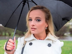 Stellung 69, Arschlecken, Schwarz, Blondine, Blasen, Handjob, Interrassisch, Küssen