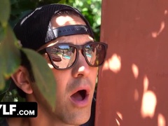 Grosser arsch, Riesig, Milf, Im freien, Dusche, Sport, Eng, Nass