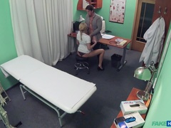 Amateur, Sucer une bite, Tromperie, Couple, Médecin, En levrette, Chatte, Voyeur