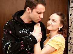 Blasen, Braunhaarige, Natürlichen titten, Zierlich, Kurzes haar, Dürr, Jungendliche (18+), Titten