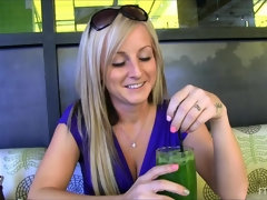 Anal, Robe, Extrême, Fétiche, Pénétrer avec le poing, Talons, Massage, Solo