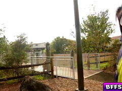 Cul, Blonde, Sucer une bite, Brunette brune, Gorge profonde, Seins naturels, Chatte, Adolescente