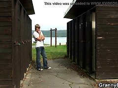 Schönheit, Blondine, Blasen, Geile alte tussi, Kehlenfick, Handjob, Reif, Milf