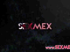 Grosser arsch, Grosser schwanz, Grosse titten, Braunhaarige, Handjob, Milf, Natürlich, Muschi