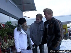 Grosser schwanz, Vollbusig, Oma, Hd, Milf, Mutti, Realität, Flotter dreier